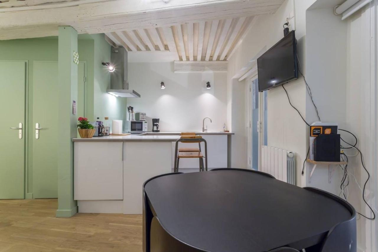 Character Apartment 6 People - City Center Lyon Buitenkant foto