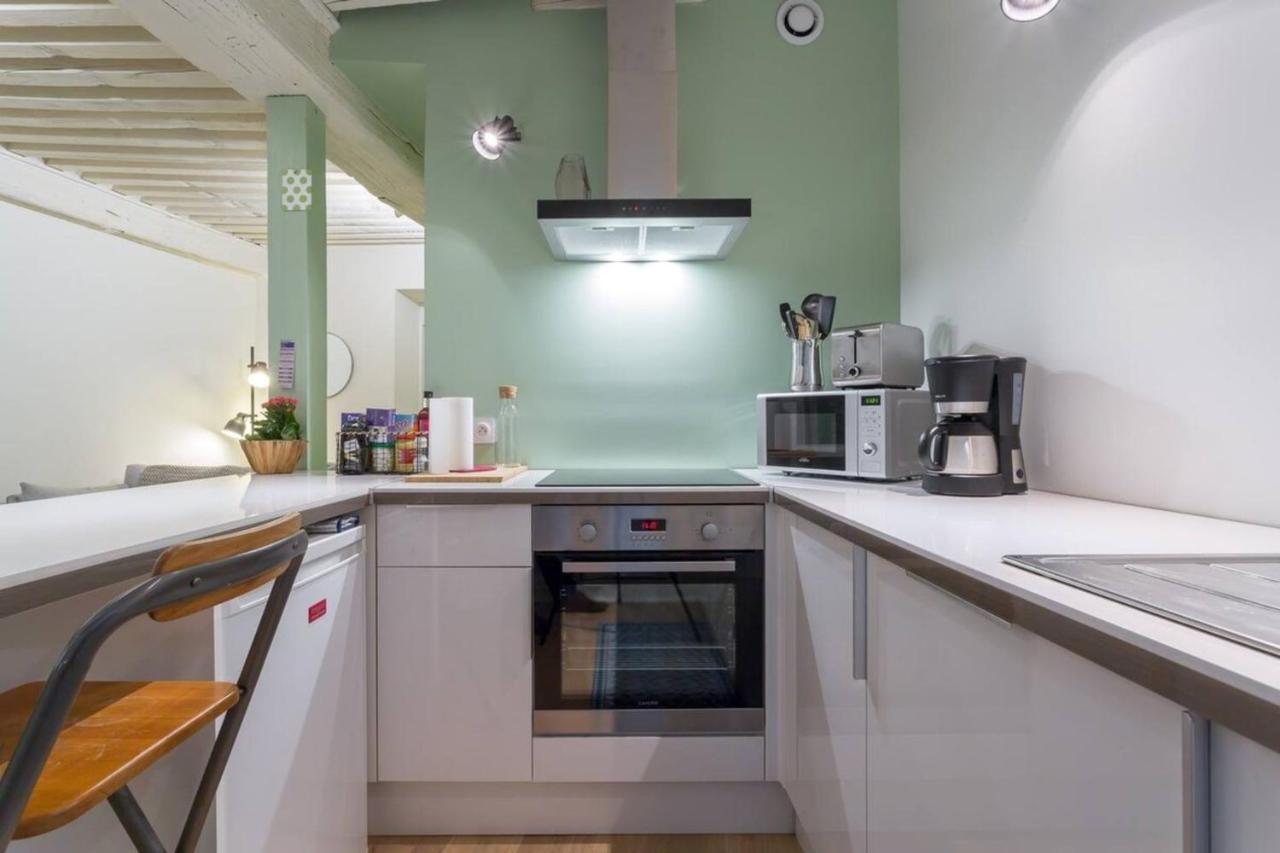Character Apartment 6 People - City Center Lyon Buitenkant foto
