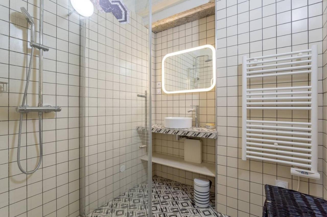 Character Apartment 6 People - City Center Lyon Buitenkant foto